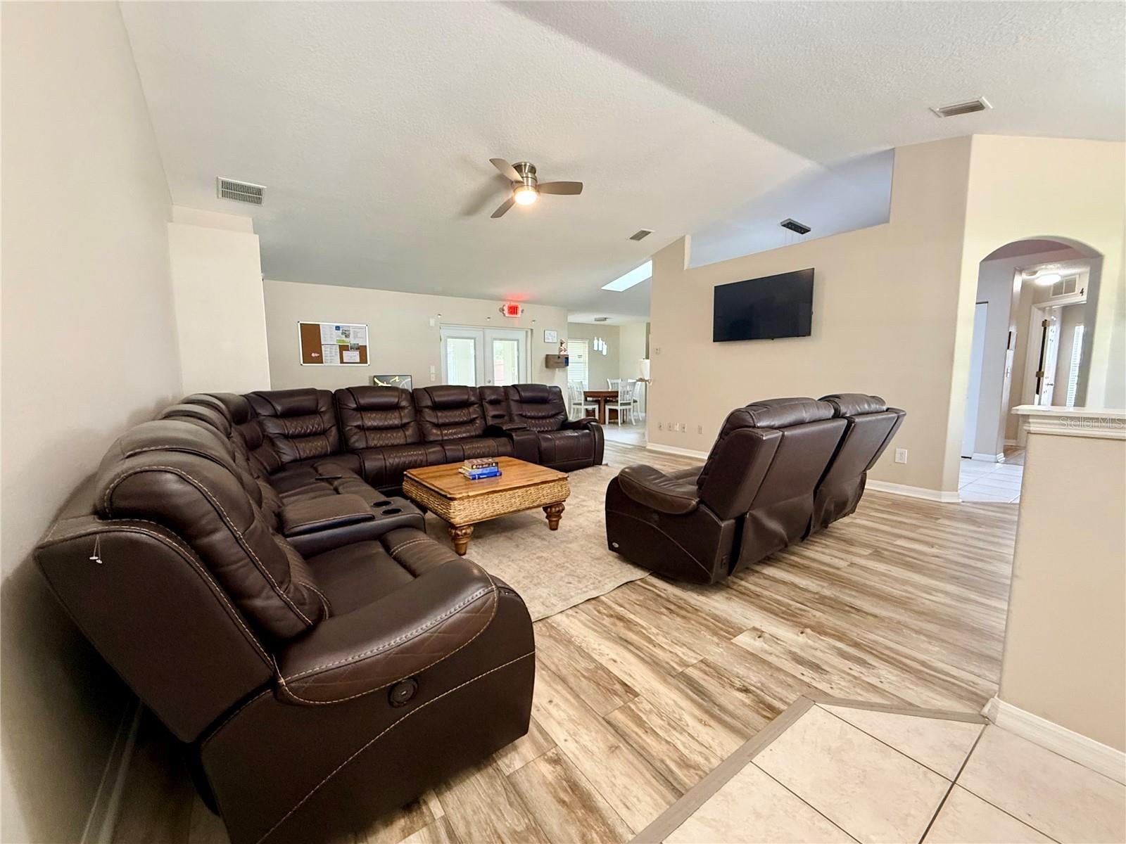 18 Burning View Ln, Palm Coast, FL 32137 photo