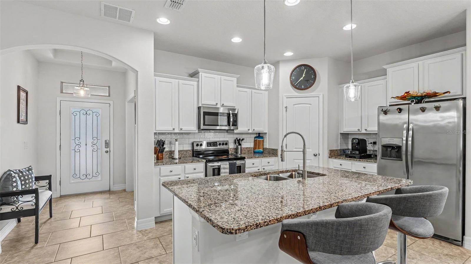 4007 Prima Lago Cir, Lakeland, FL 33810 photo