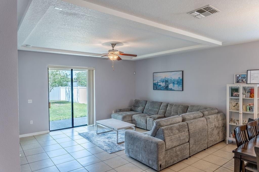 612 Silverthorn Pl, Groveland, FL 34736 photo