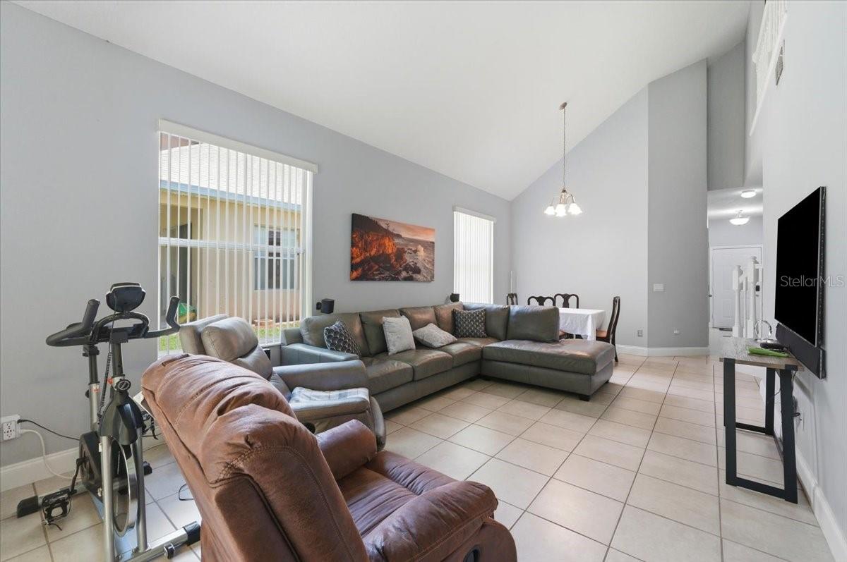 2446 Temple Grove Ln, Kissimmee, FL 34741 photo