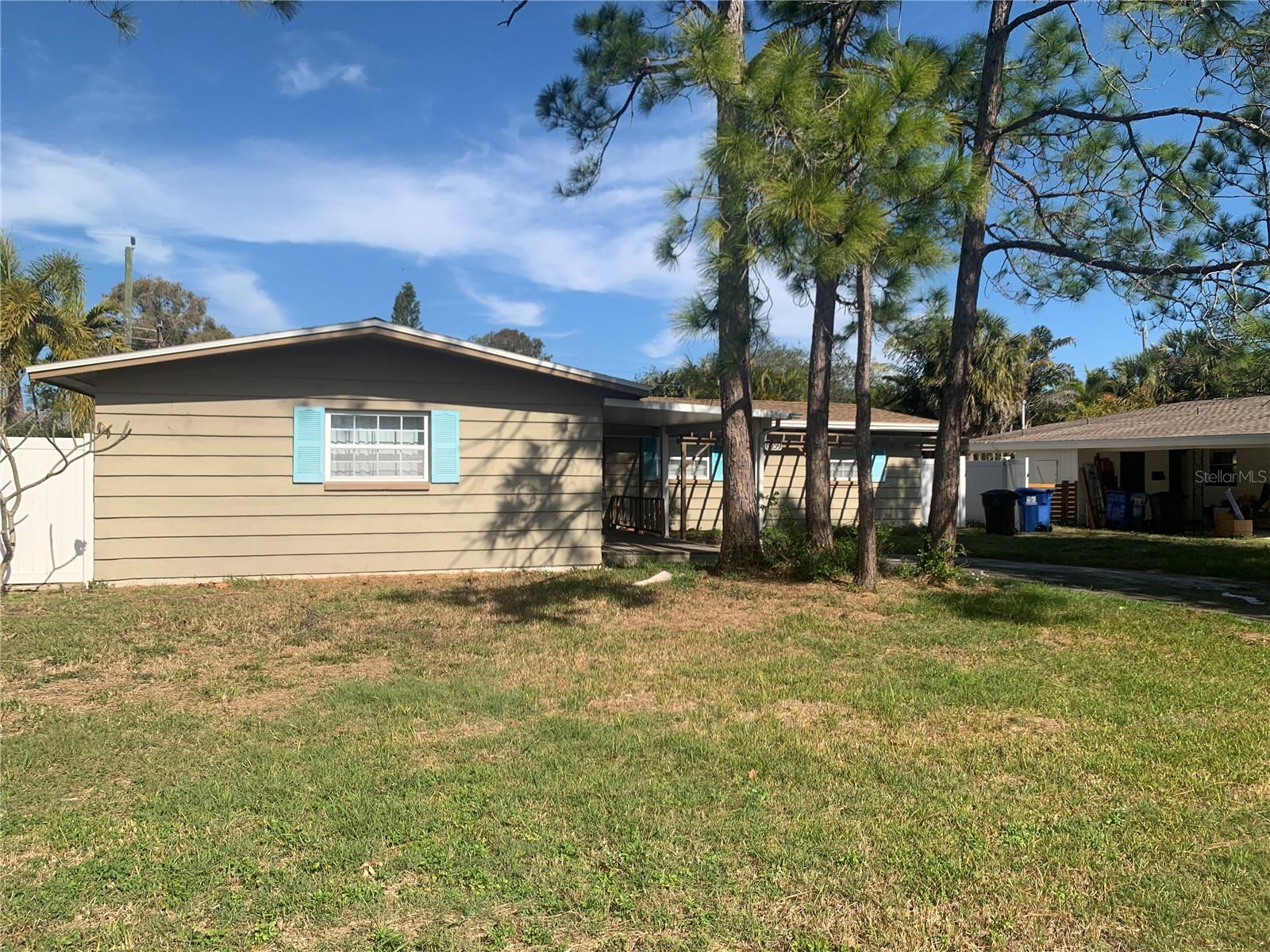 6359 13 Ave, Saint Petersburg, FL 33710 photo
