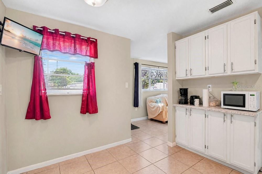 218 Dennis Ave, Winter Haven, FL 33880 photo