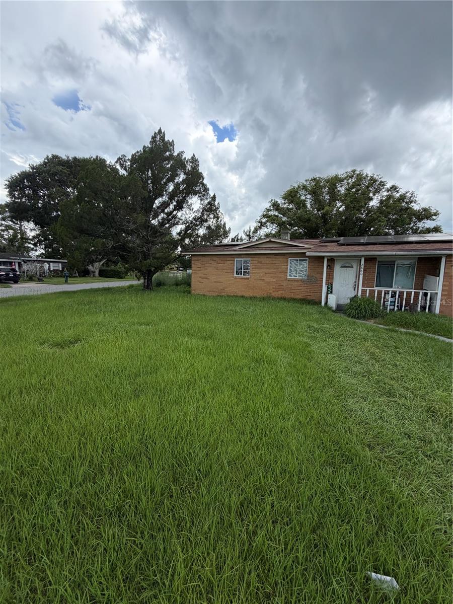 2880 Saturn Dr, Titusville, FL 32796