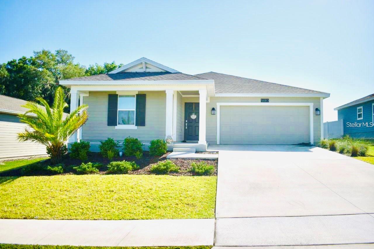 5083 Tanzanite Dr, Mount Dora, FL 32757