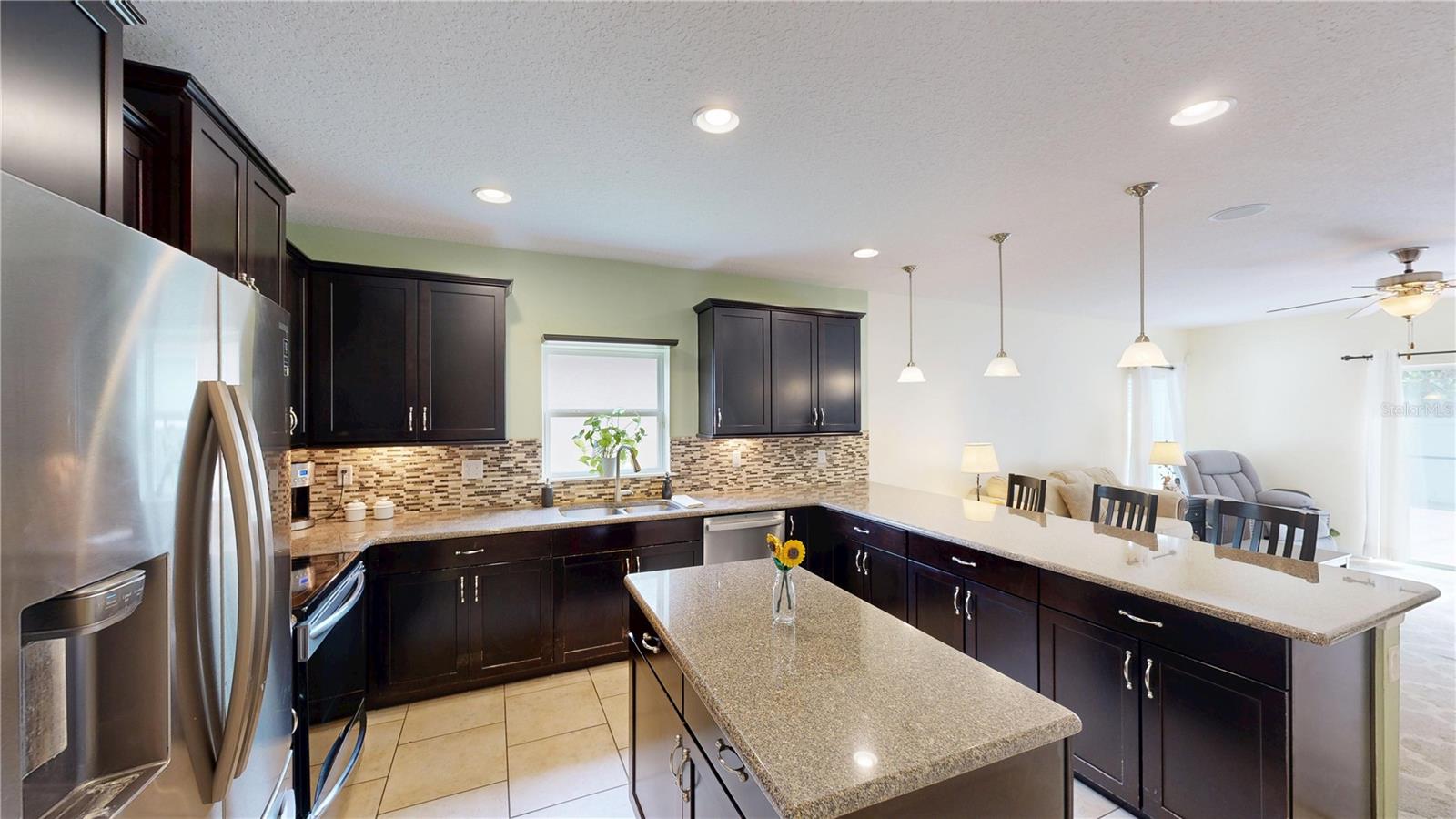 16337 Saint Augustine St, Clermont, FL 34714 photo
