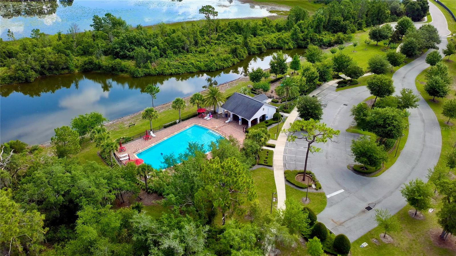 16337 Saint Augustine St, Clermont, FL 34714 photo