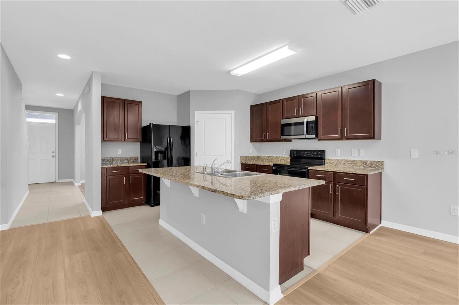 13740 Covey Run Pl, Spring Hill, FL 34609 photo