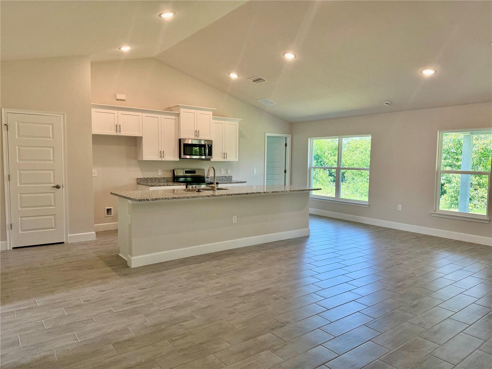 9590 Little Rock St, Port Charlotte, FL 33981 photo