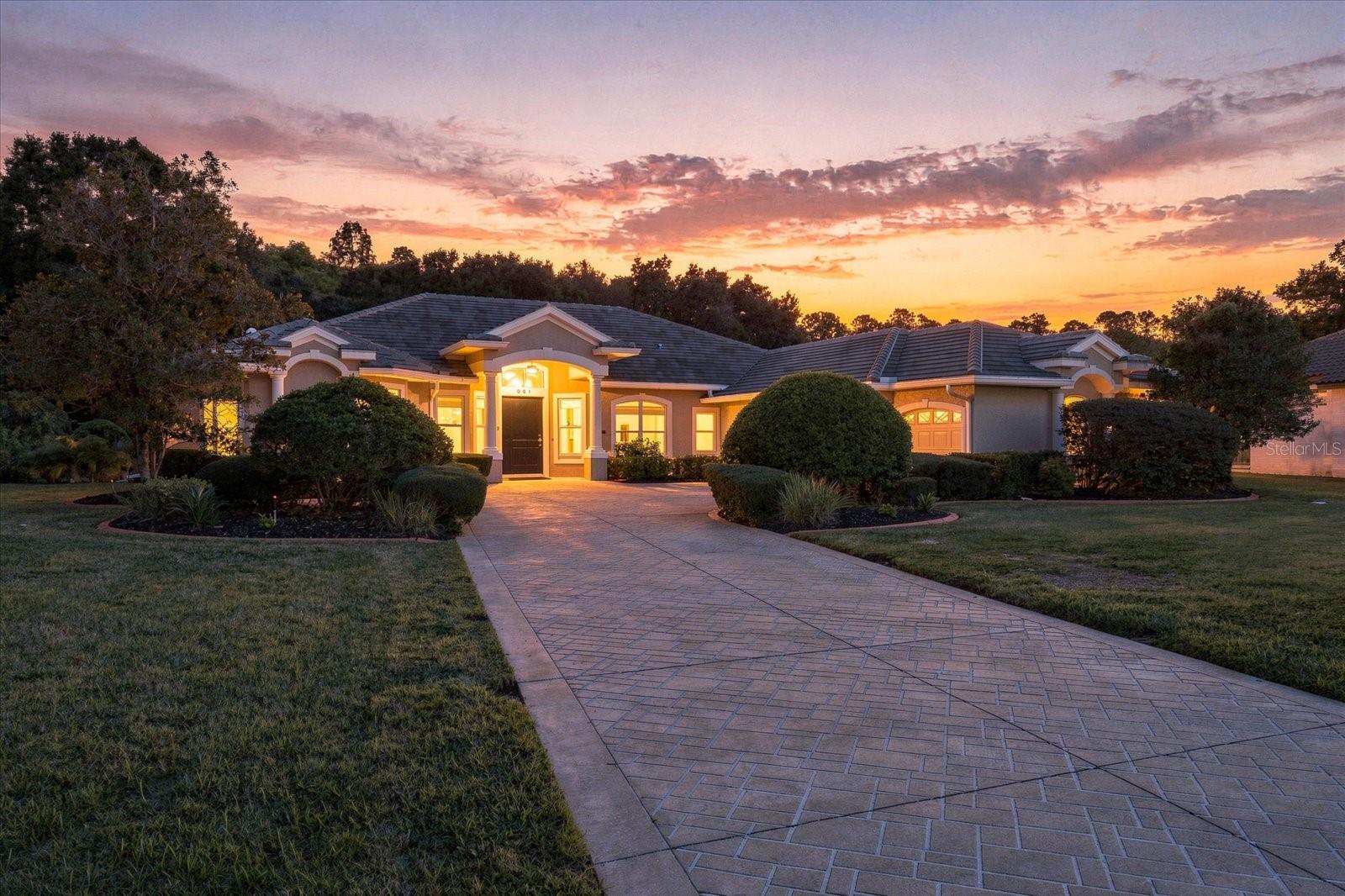 321 Tall Oak Trl, Tarpon Springs, FL 34688 photo