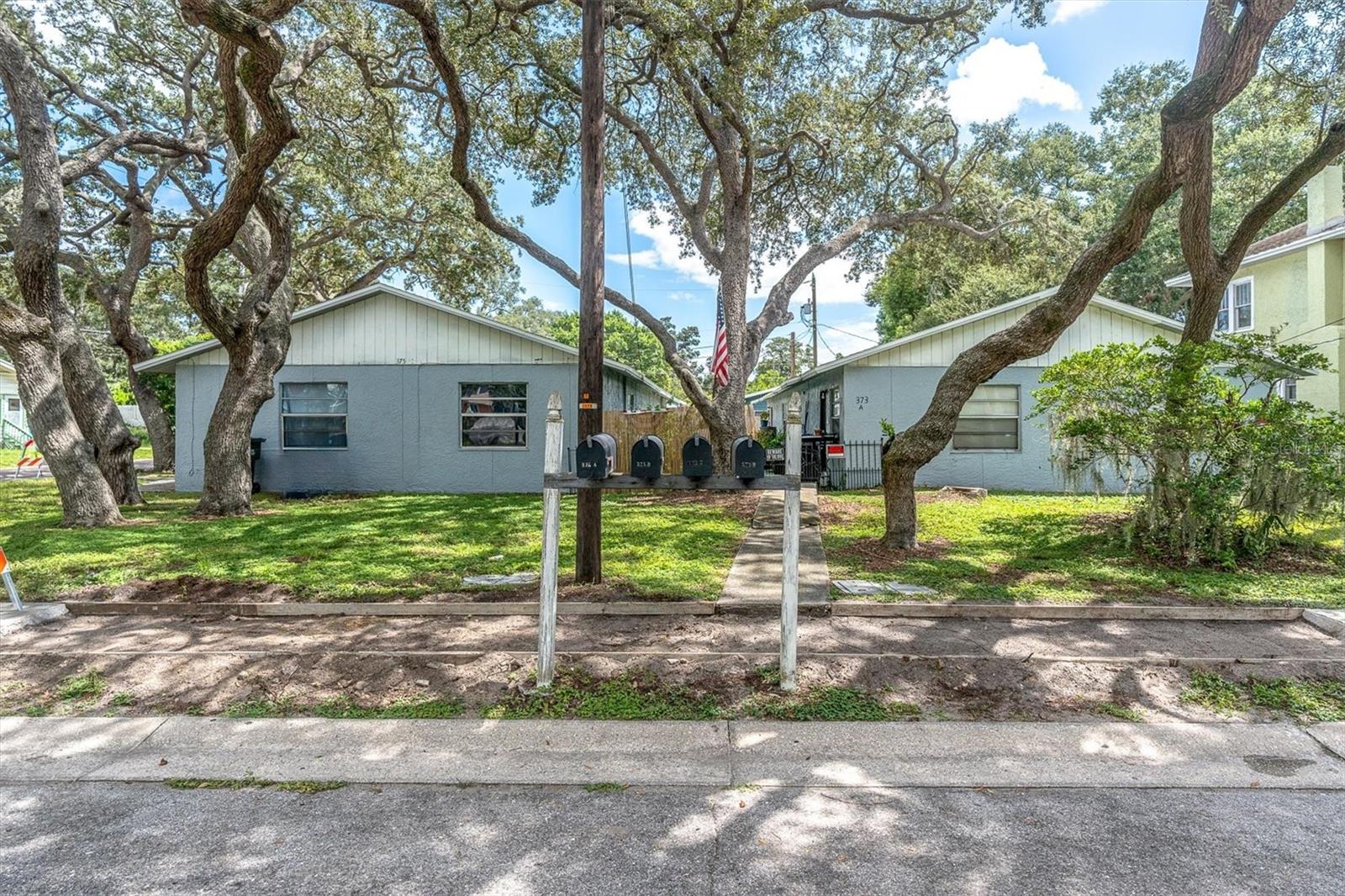 373 5 St, Largo, FL 33770
