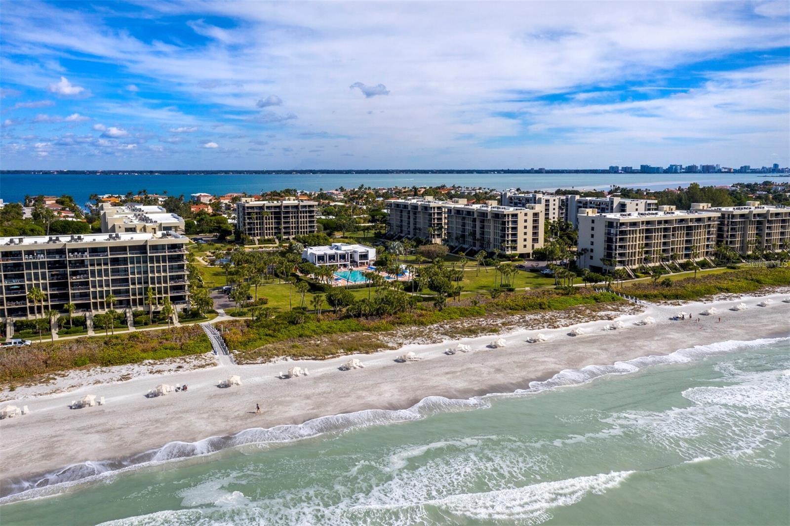 1075 Gulf Of Mexico Dr #205, Longboat Key, FL 34228 photo