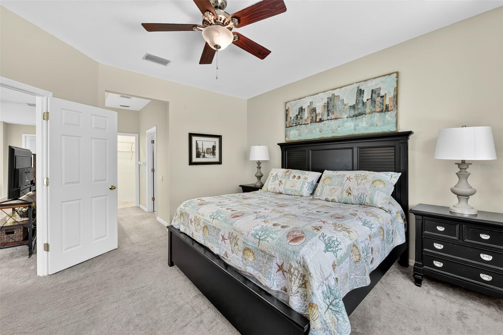 8512 54 Avenue Cir, Bradenton, FL 34211 photo