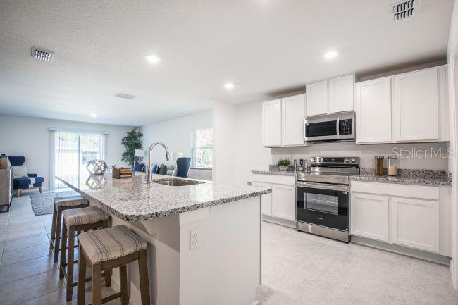 16287 Melon Rd, Weeki Wachee, FL 34614 photo