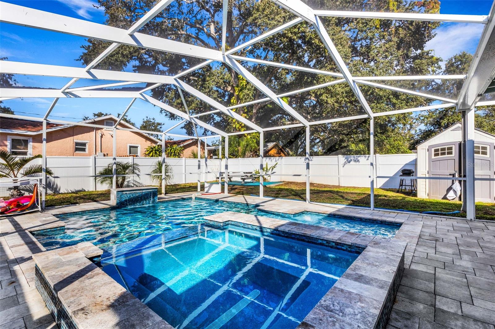 1600 Loretta Ave, Largo, FL 33770 photo