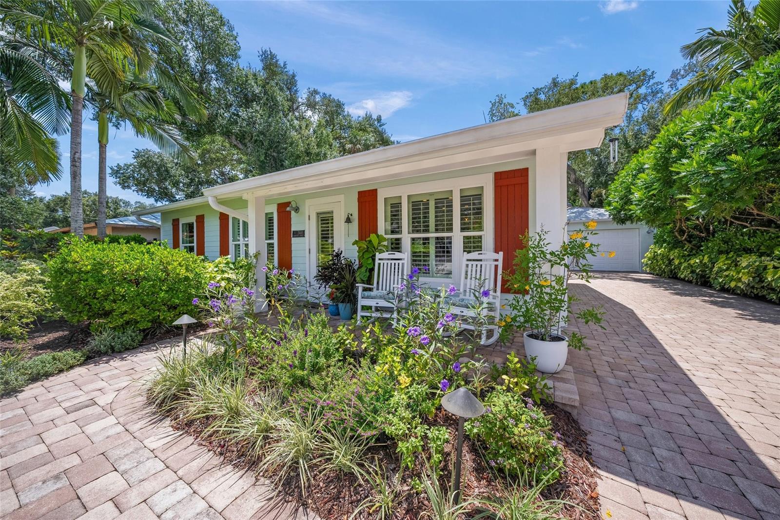2440 Arlington St, Sarasota, FL 34239