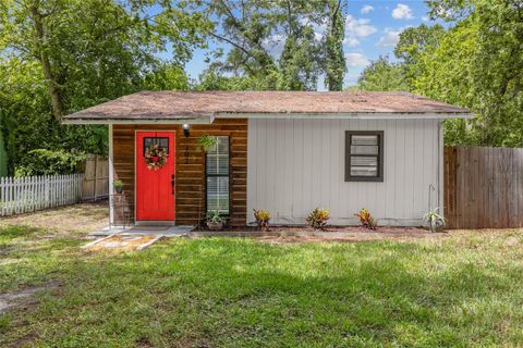 Single Family Residence in GAINESVILLE FL 202 NW 20TH AVENUE.jpg