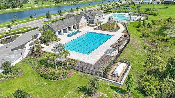 14930 Rider Pass Dr, Lithia, FL 33547 photo