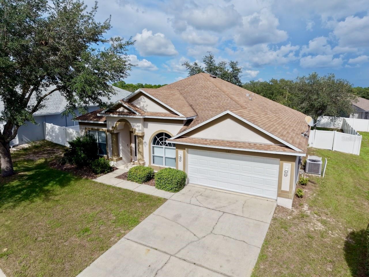 5683 Brackenwood Dr, Spring Hill, FL 34609 photo