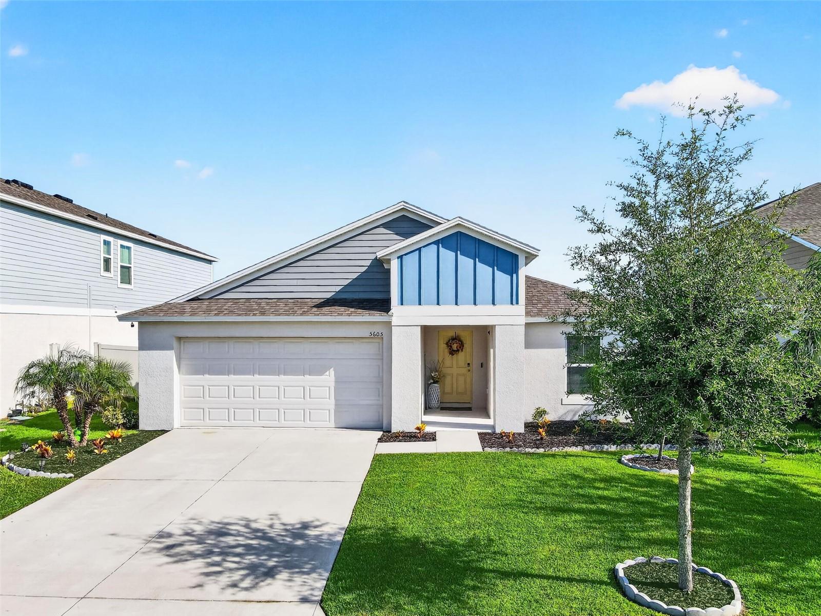 5605 Arlington River Dr, Lakeland, FL 33811