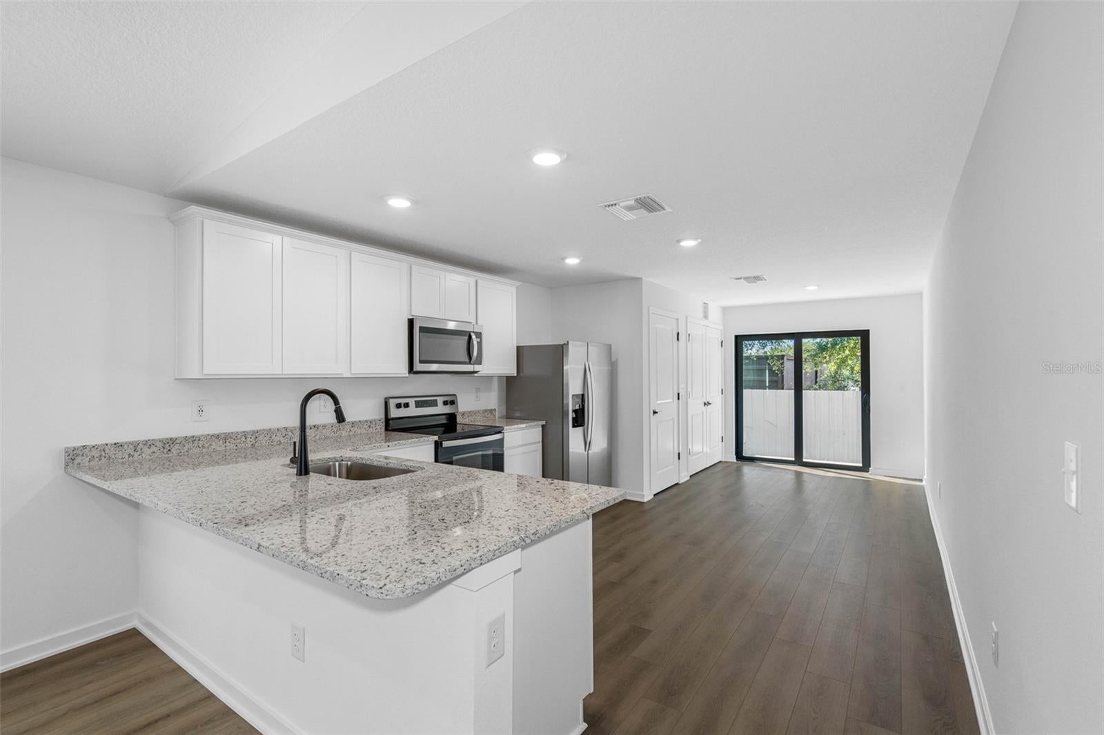 7172 Canopy Ln, Lakeland, FL 33809 photo