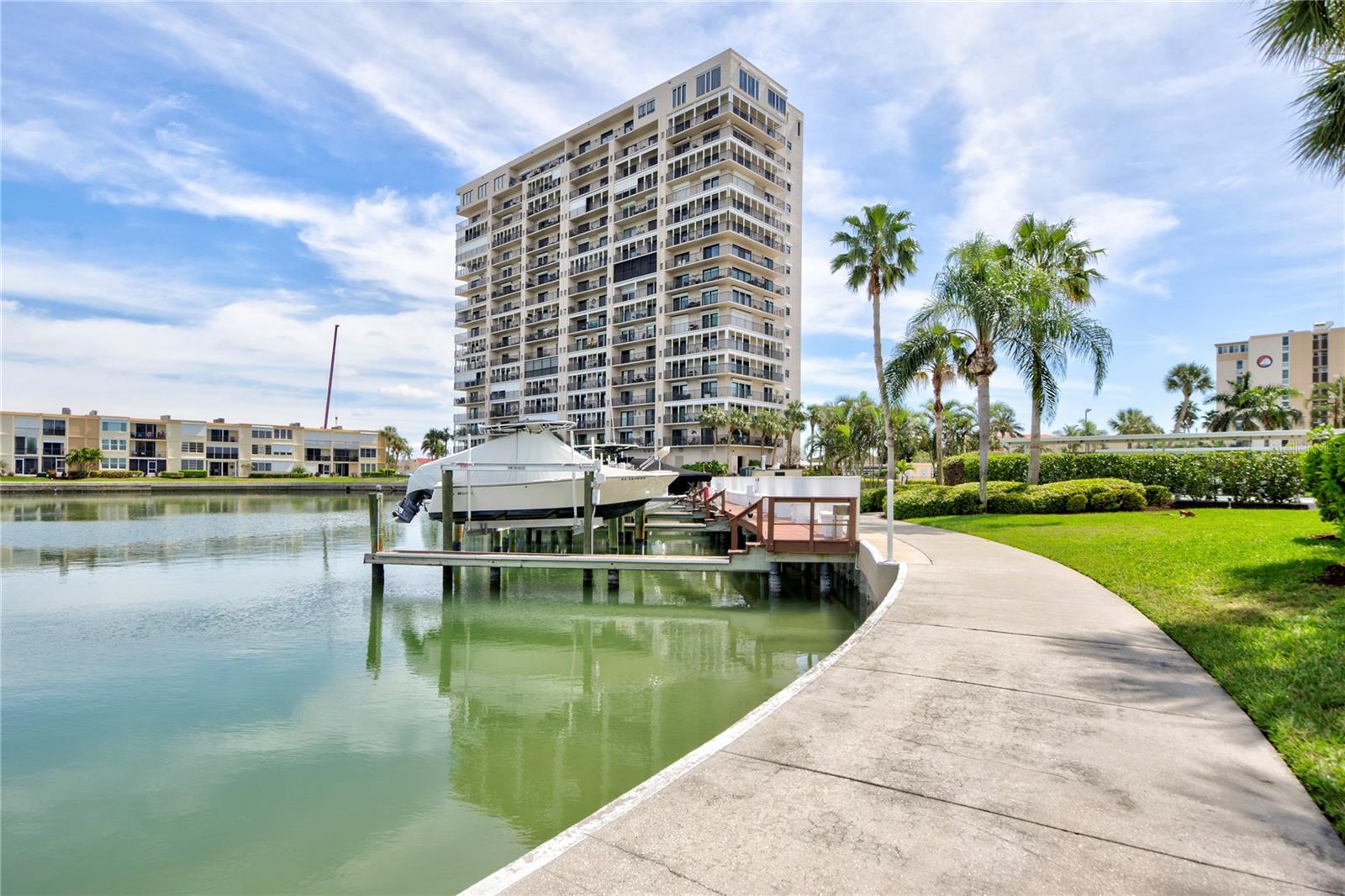 7600 Sun Island Dr #804, South Pasadena, FL 33707 photo