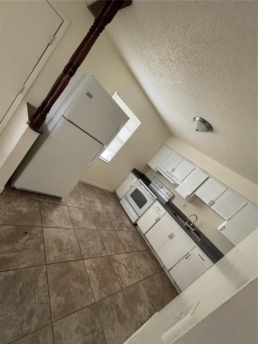 38342 38344 12 Ave, Zephyrhills, FL 33542 photo