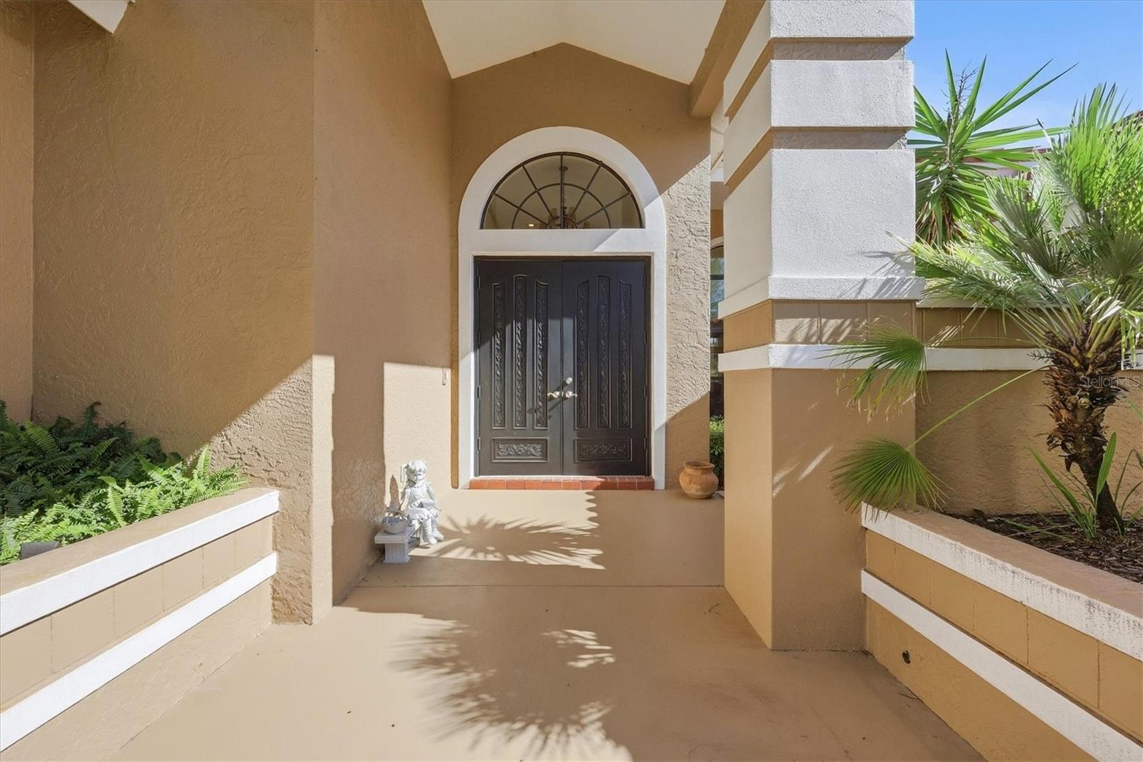 4221 Escondito Cir, Sarasota, FL 34238 photo