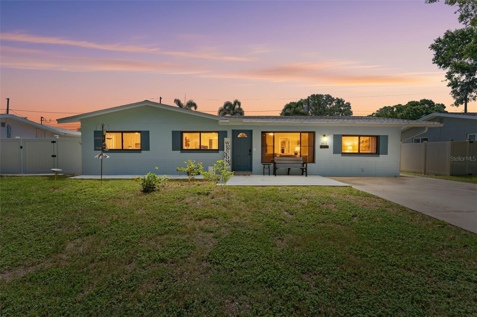 2833 56 Ln, Saint Petersburg, FL 33710