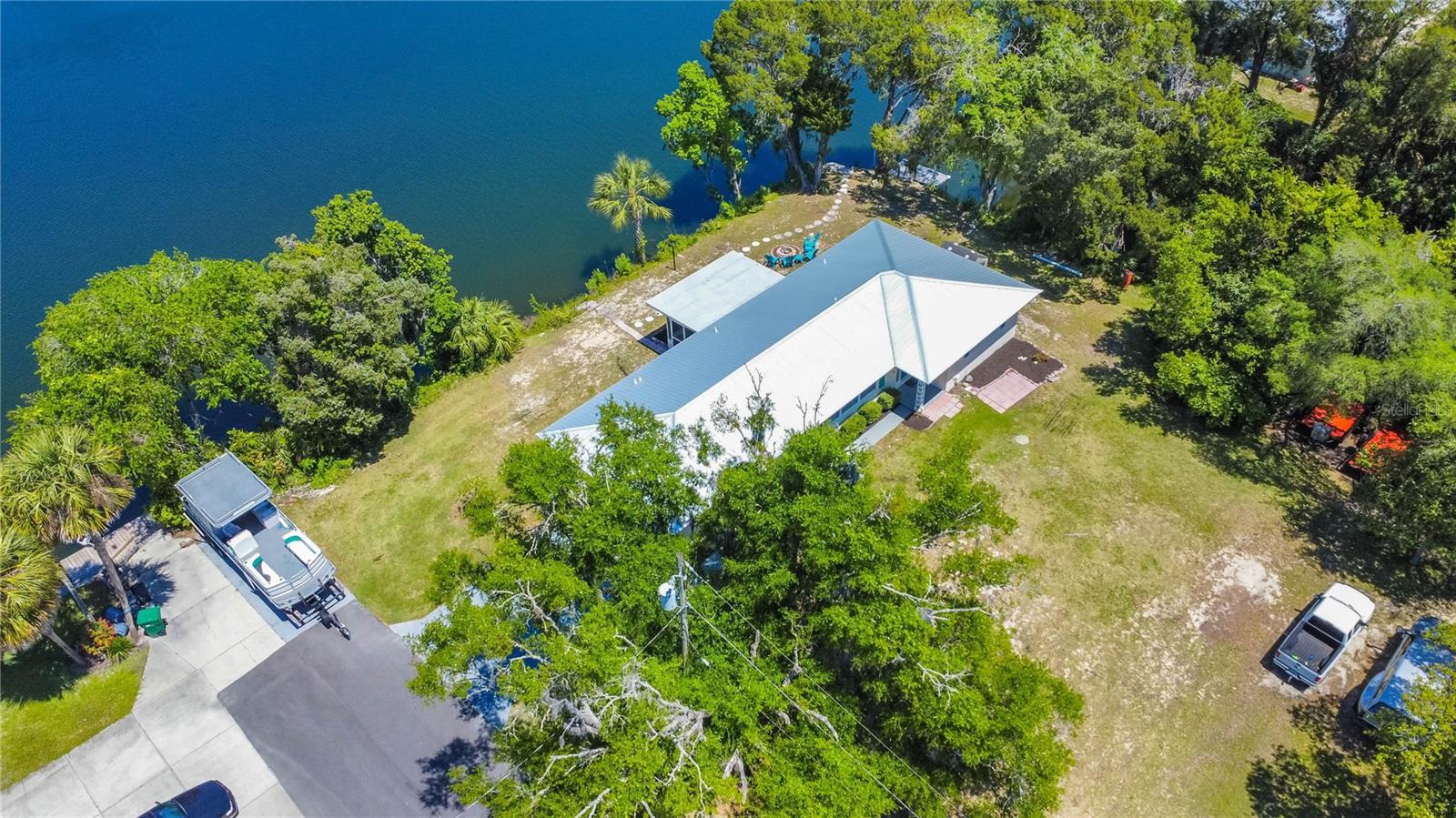 3861 N Ringdove Pt, Crystal River, FL 34428 photo