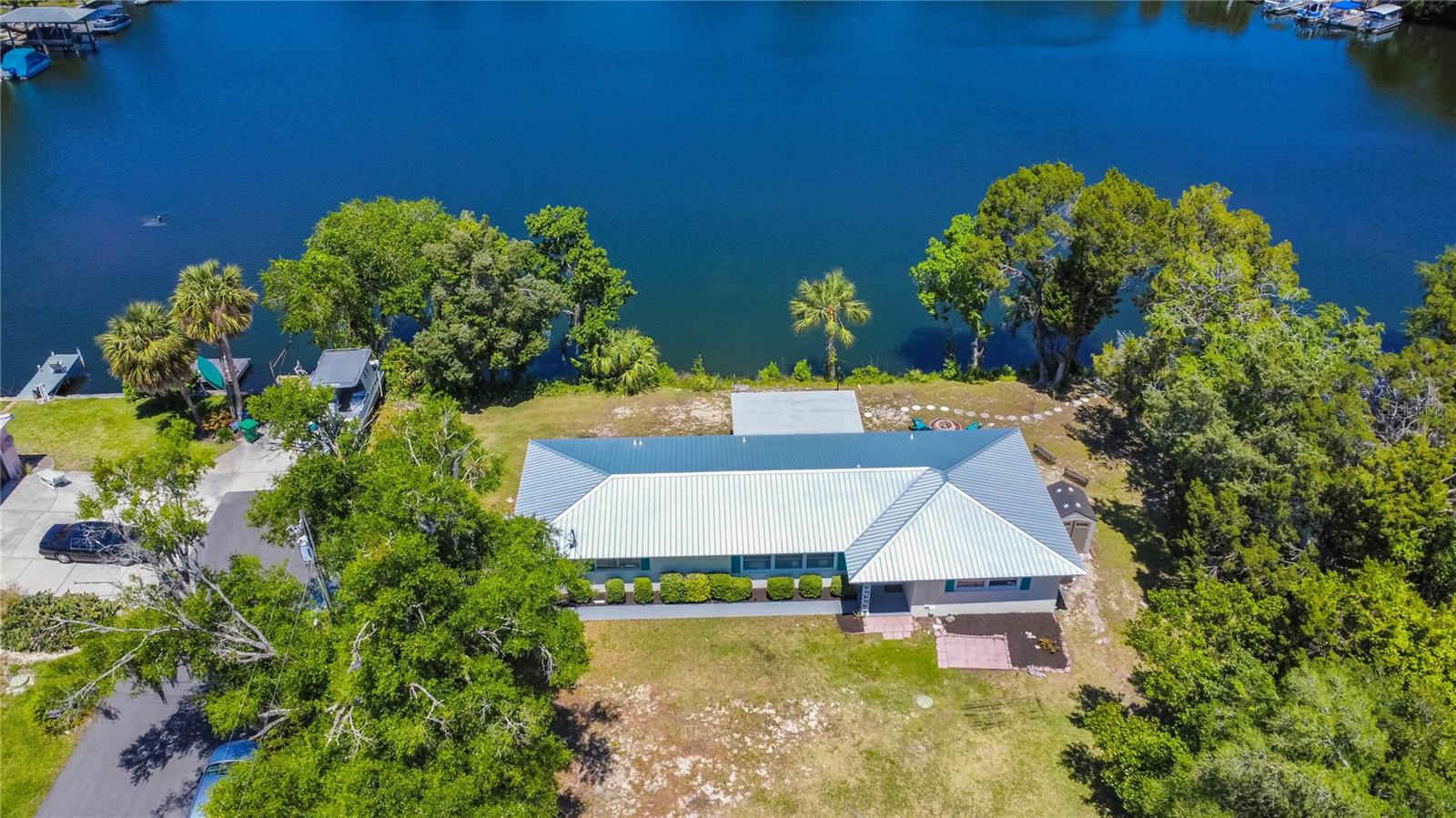 3861 N Ringdove Pt, Crystal River, FL 34428 photo