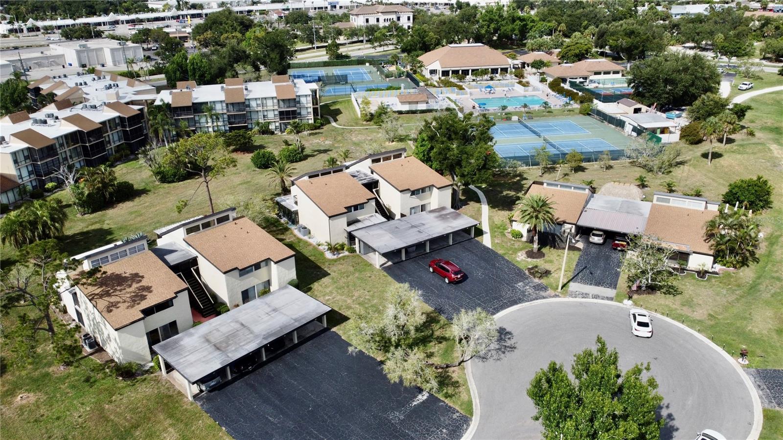 625 White Pine Tree Rd #23, Venice, FL 34285 photo