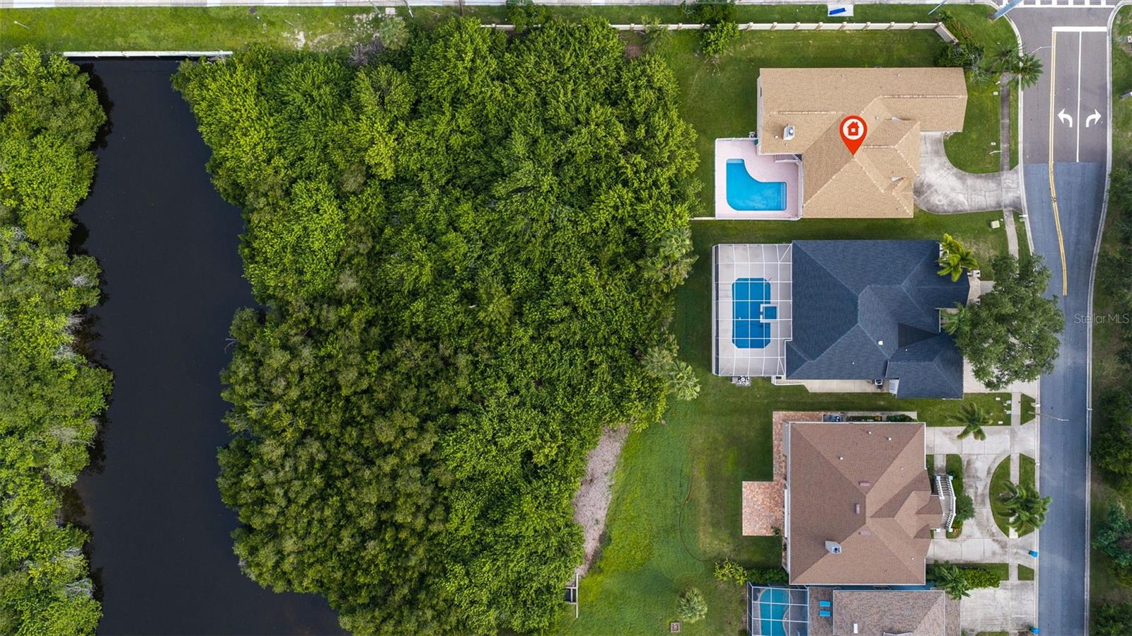 7380 Pebble Beach Ln, Seminole, FL 33777 photo