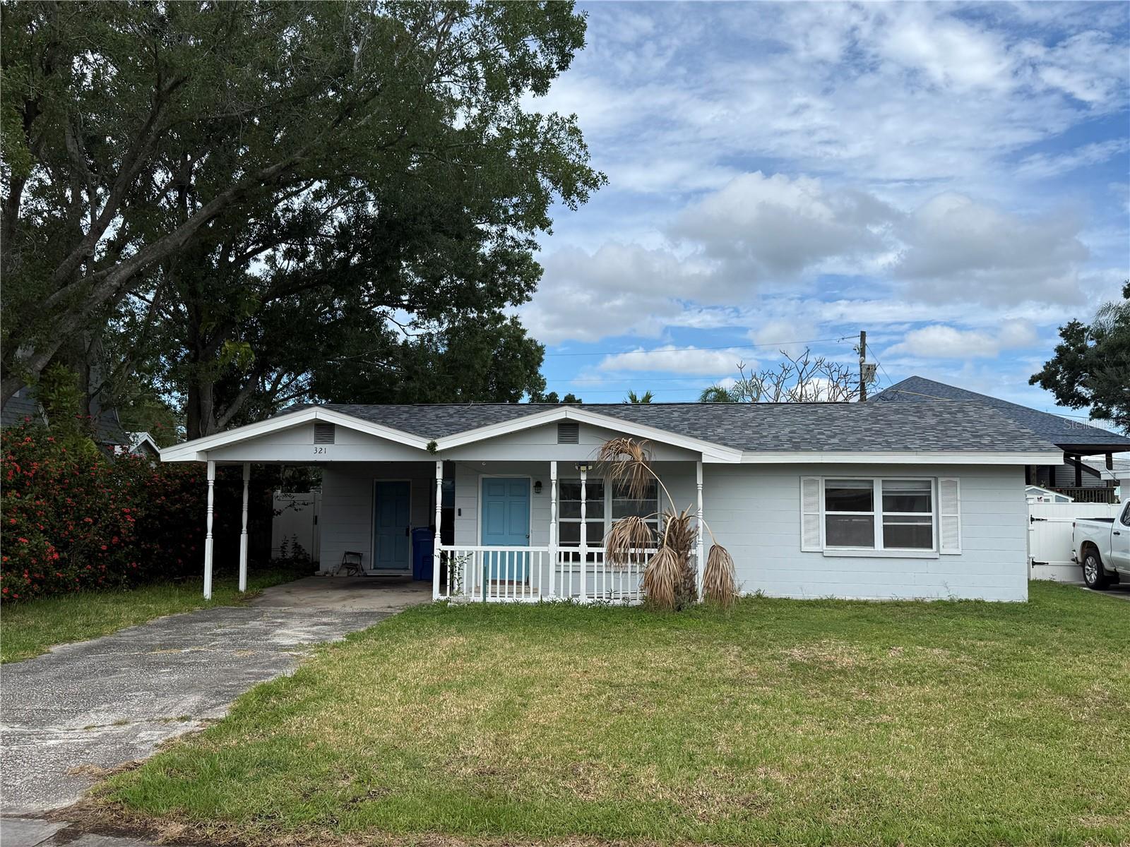 321 83 Ave, Saint Petersburg, FL 33702