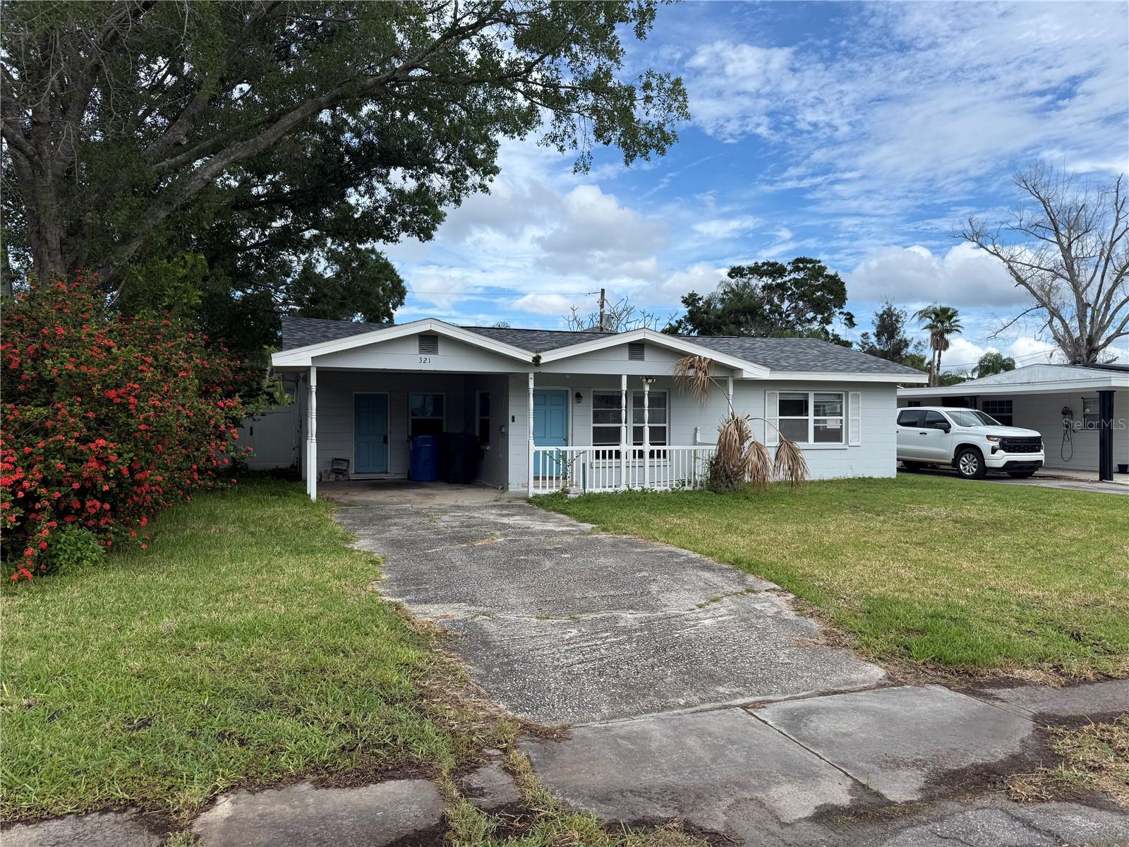 321 83 Ave, Saint Petersburg, FL 33702 photo