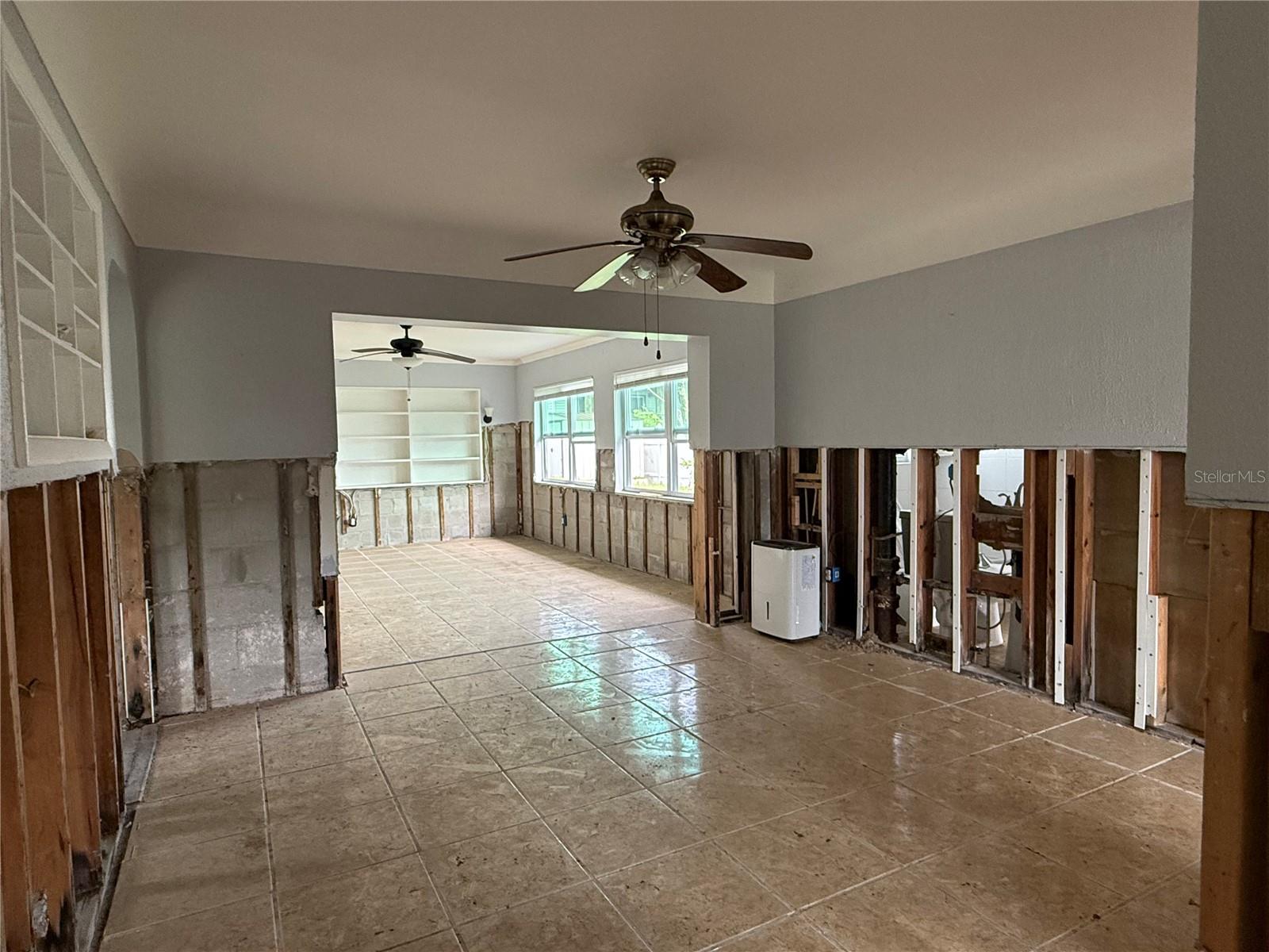 321 83 Ave, Saint Petersburg, FL 33702 photo