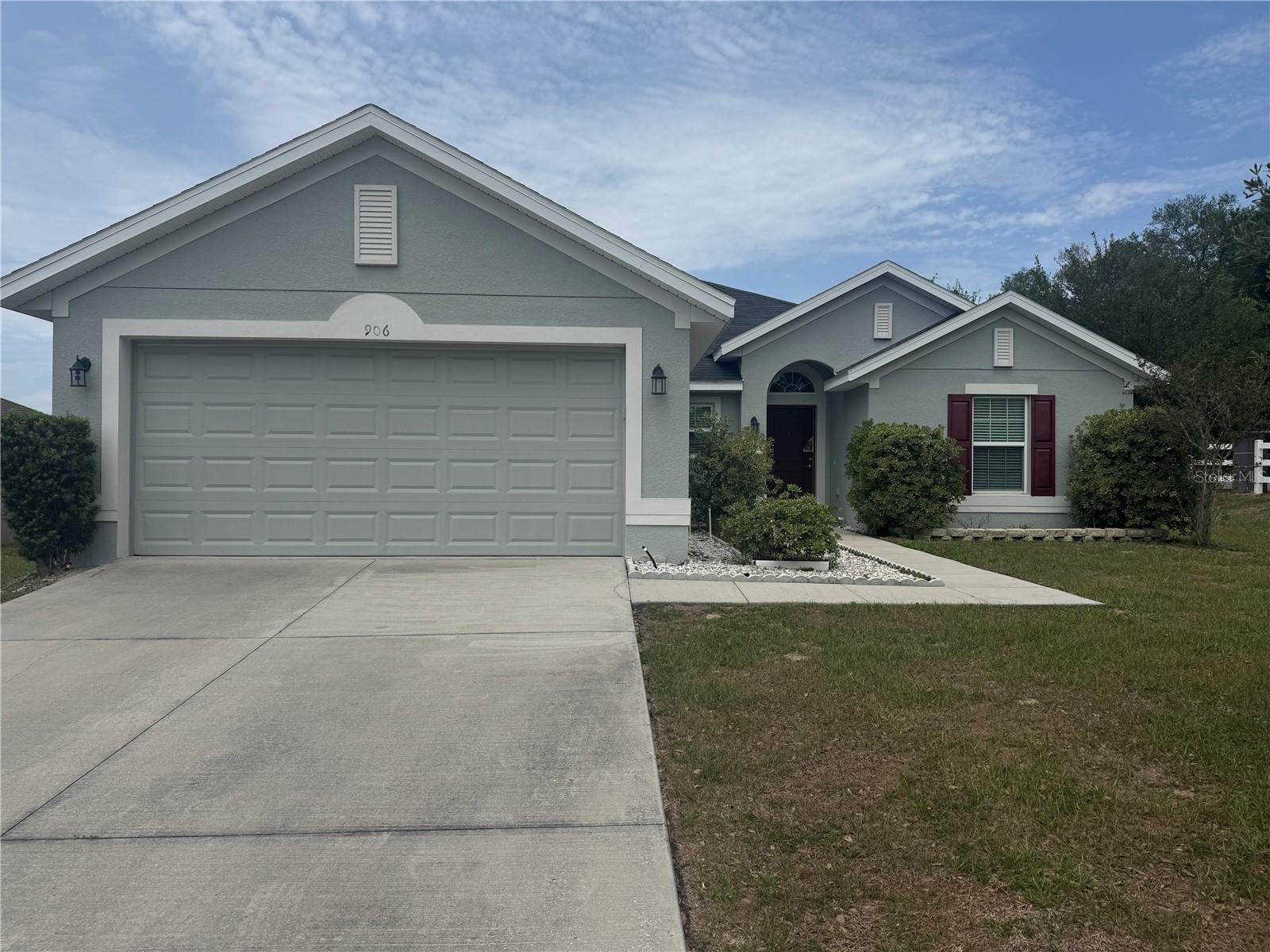 906 Chestnut Dr, Fruitland Park, FL 34731 photo