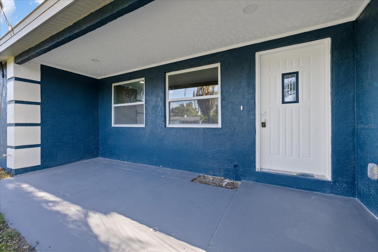 2698 46 Ave, Saint Petersburg, FL 33714 photo