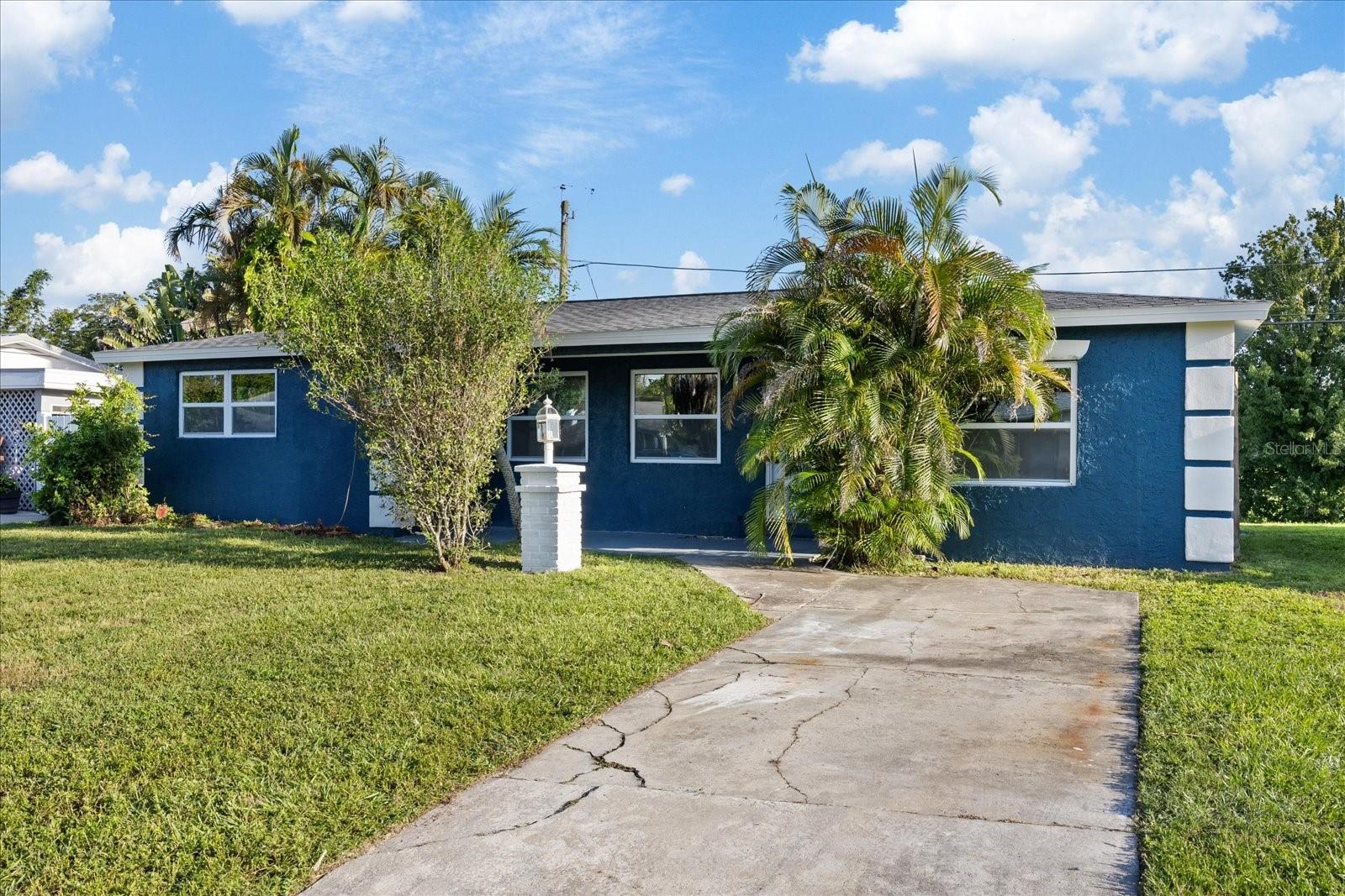 2698 46 Ave, Saint Petersburg, FL 33714