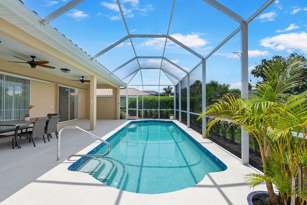 1543 Waterford Dr, Venice, FL 34292 photo