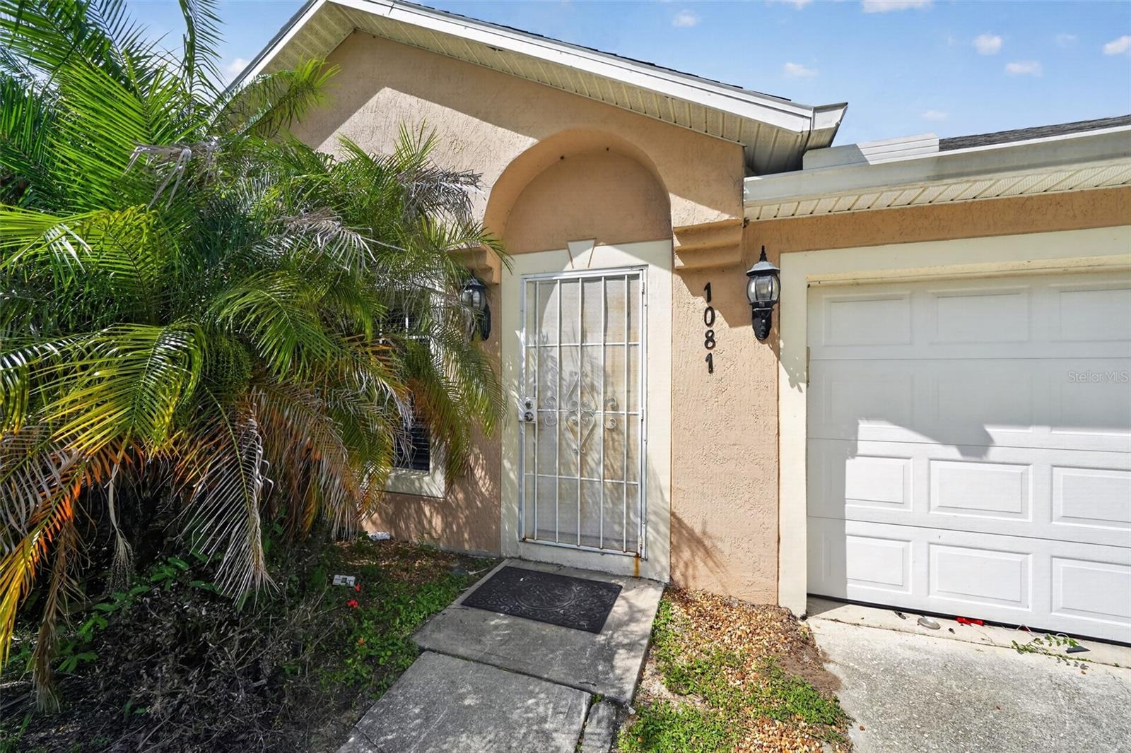 1081 Johnston Rd, Palm Bay, FL 32909