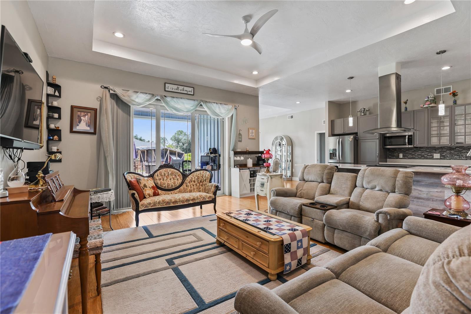 306 Calendar St, Port Charlotte, FL 33954 photo