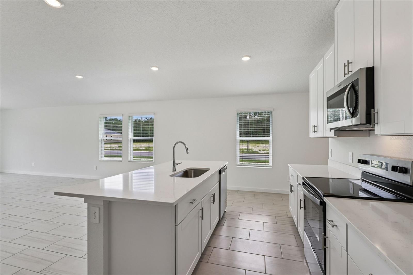 100 Wandering Creek Way, Palm Coast, FL 32164 photo