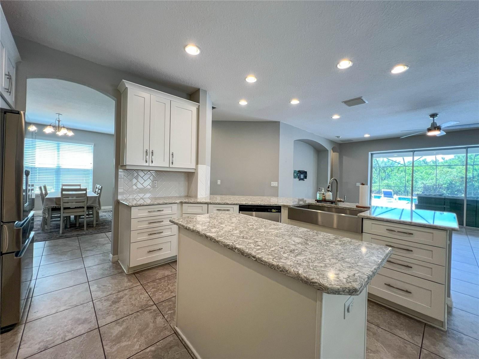 8033 Clementine Ln, Tampa, FL 33625 photo