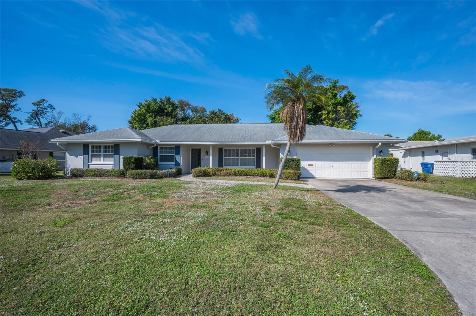 4 Hibiscus Rd, Belleair, FL 33756 photo