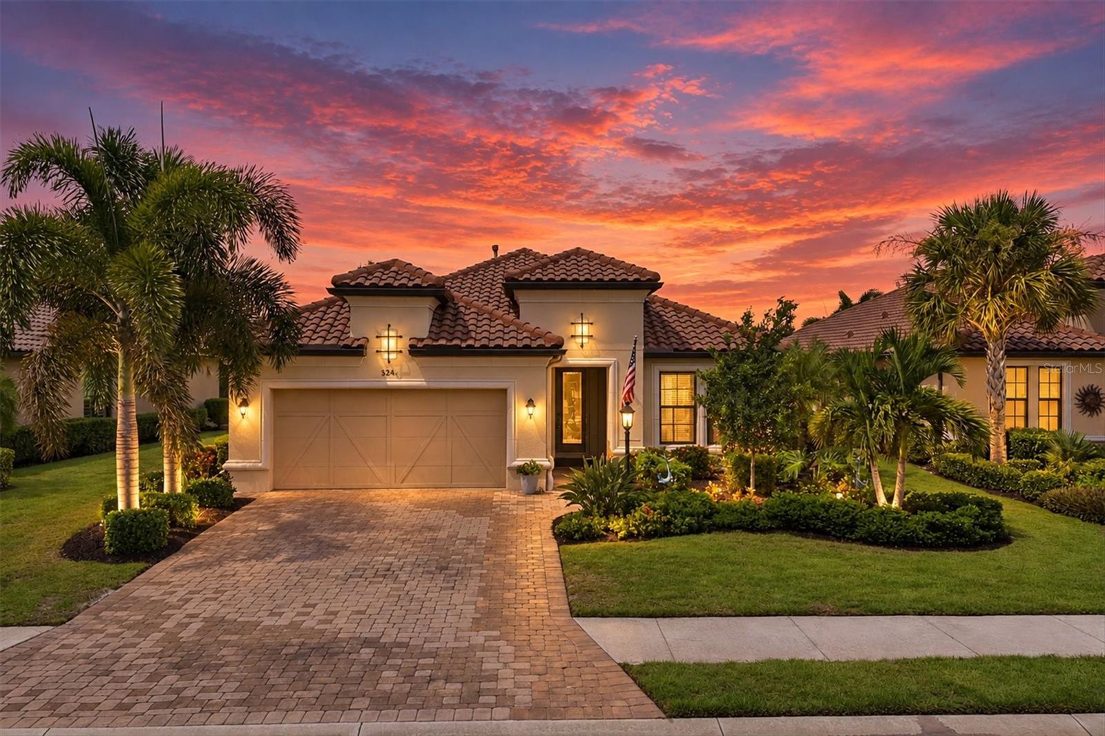 5214 Castello Ln, Bradenton, FL 34211