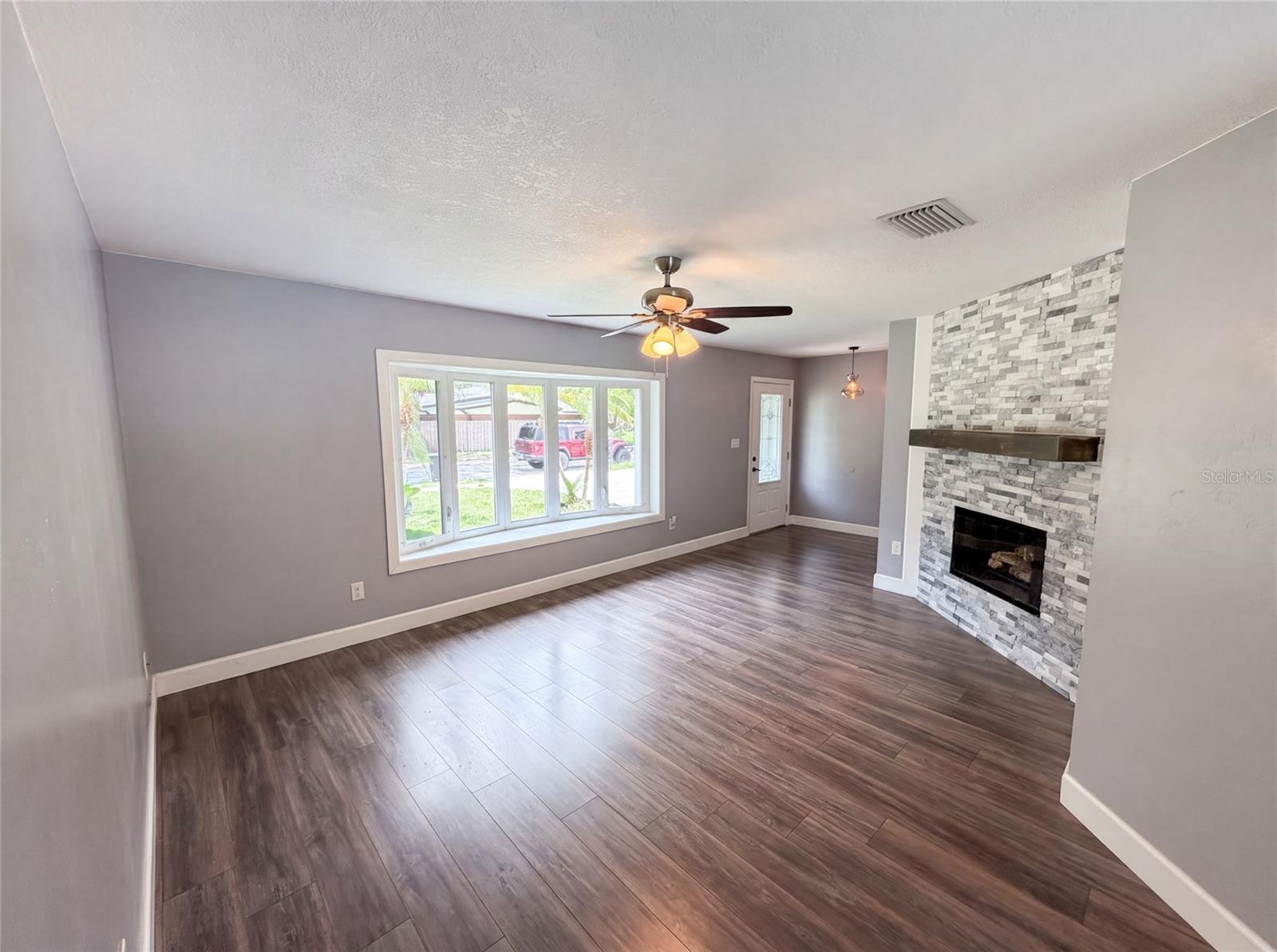 4830 Dunbarton Dr, Orlando, FL 32817 photo