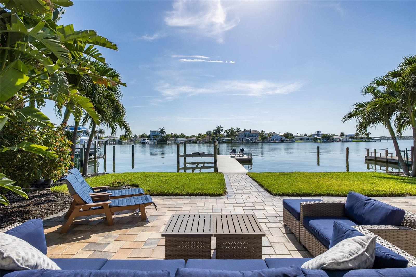 2501 Bay Blvd, Indian Rocks Beach, FL 33785