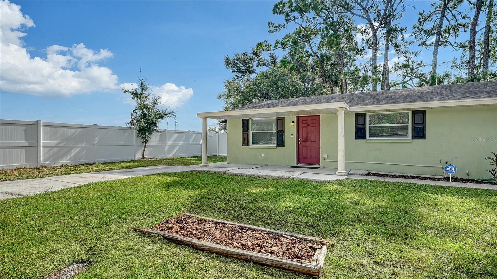 5617 6 Street Ct #A AND B, Bradenton, FL 34203 photo