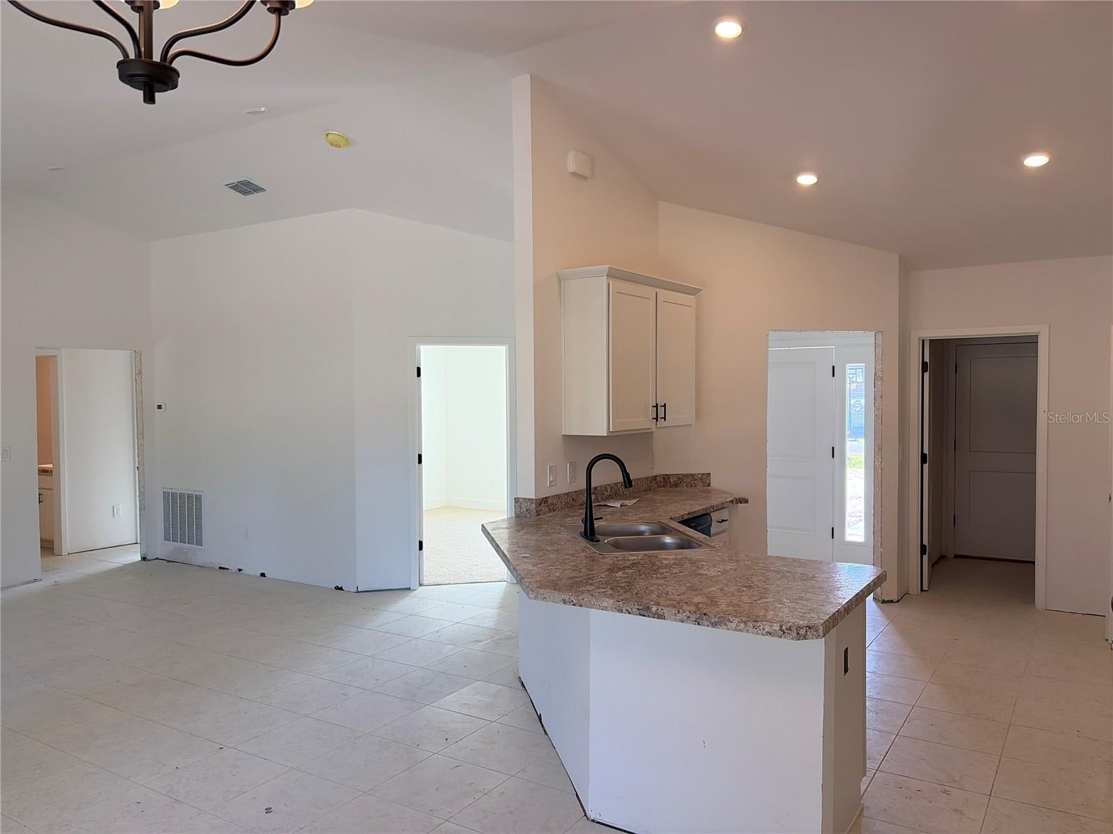 7 Bahia Pass Ln, Ocala, FL 34472 photo