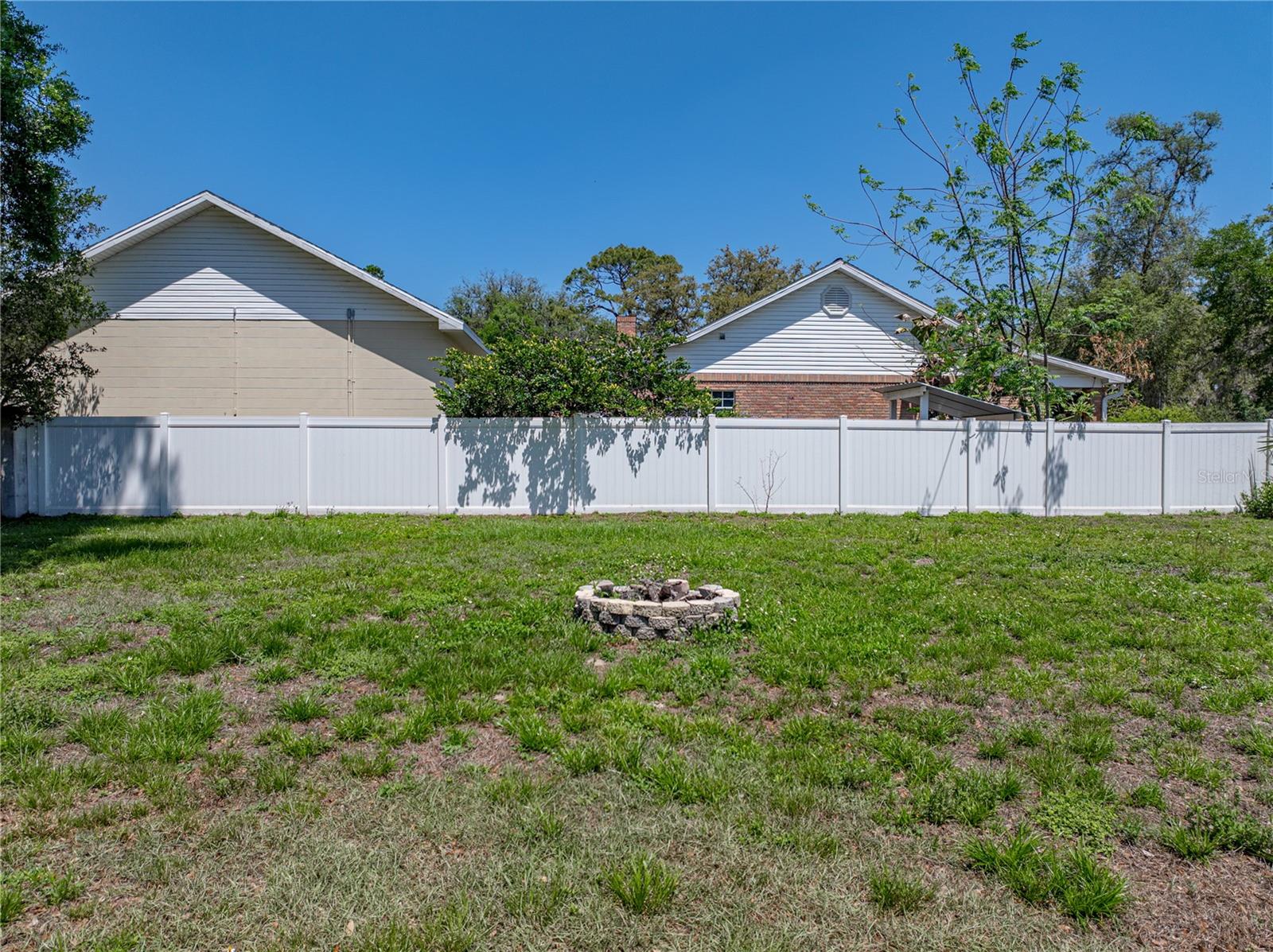 Single Family Residence in DADE CITY FL 34477 POINSETTIA PLACE 53.jpg